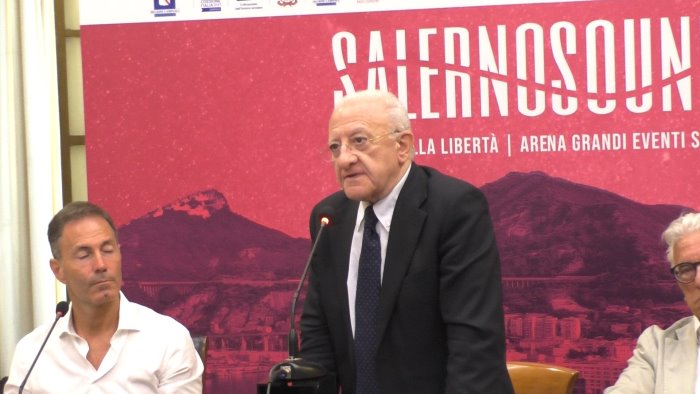 regionali de luca abbiate fede e rivolgetevi a padre pio fatemi lavorare