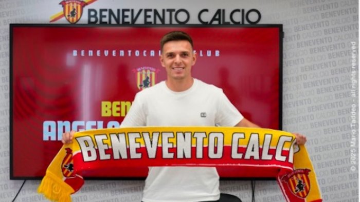 ufficializzato l arrivo di tsingaras