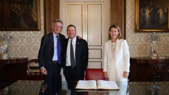 il sindaco manfredi ha ricevuto l ambasciatore degli stati uniti fertitta