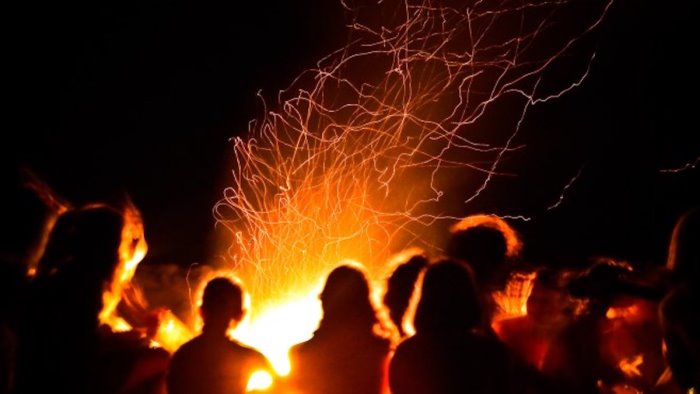 castellabate vietati falo e bivacchi in spiaggia