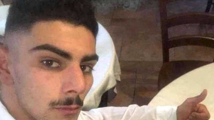 tragico incidente a sala consilina muore giovane
