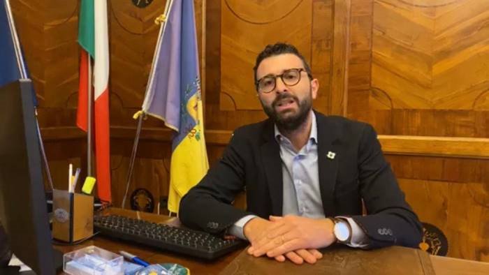 sette cani uccisi a pontecagnano sindaco scrive al prefetto