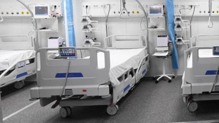 potenziamento dei posti letto al covid hospital di maddaloni
