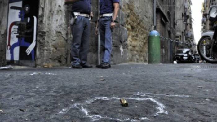 casavatore stesa nella roccaforte del clan