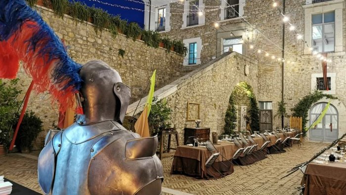 ad apice vecchia un tuffo nel medioevo