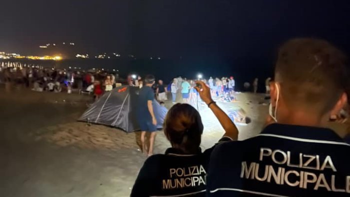 controlli e sequestri dopo ferragosto a castellabate il plauso della sindaca