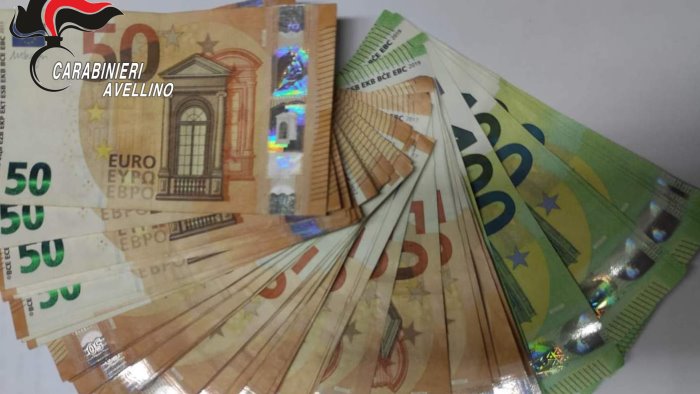 tremila euro per un pacco di amido anziana truffata arrestato 18enne