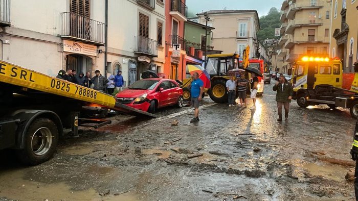 alluvione a monteforte irpino la regione chiede lo stato d emergenza