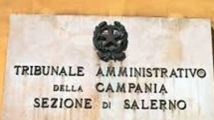 castellabate il tar da torto al comune ok a un immobile turistico