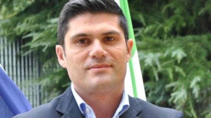 castelpoto fusco scuola e servizi contro lo spopolamento