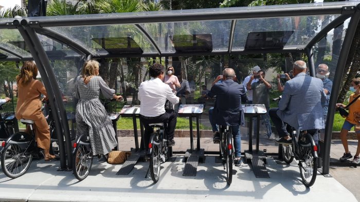 mobilita in penisola sagristani inizia la svolta green con bike sharing
