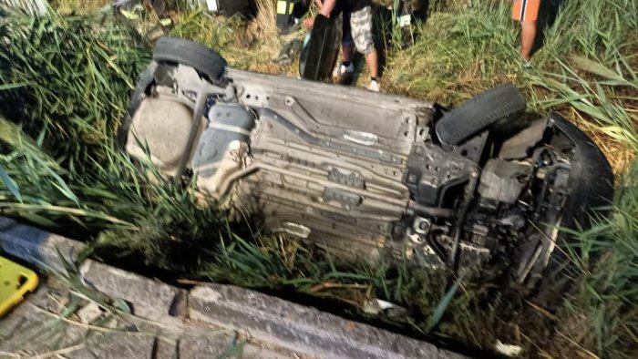 ferragosto di sangue lungo le strade del cilento 46enne muore a capaccio