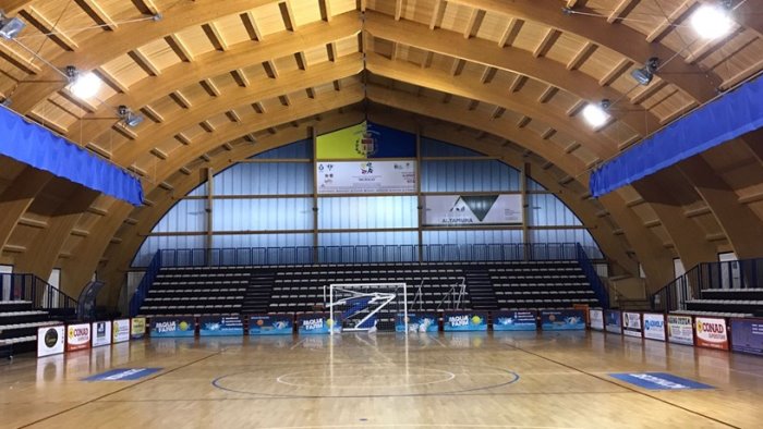 un nuovo impianto di climatizzazione nel palazzetto dello sport di sant antonio