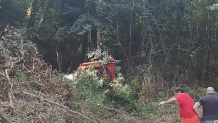cilento incidente sul lavoro muore 49enne di cosenza