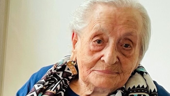 nonna di 107 anni trova buono da 800mila euro no e tutto falso