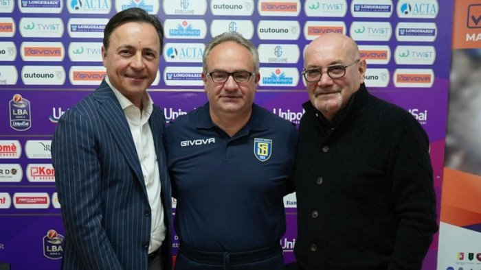 givova scafati basket sabato il raduno ecco i numeri di maglia