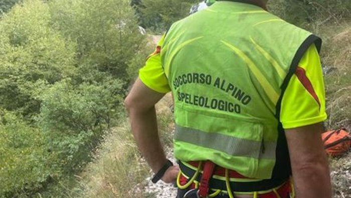 scivola e cade in un dirupo in molise muore 32enne di nocera inferiore