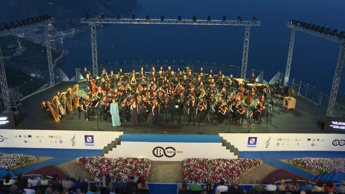 wagner a ravello standing ovation per il maestro nagano