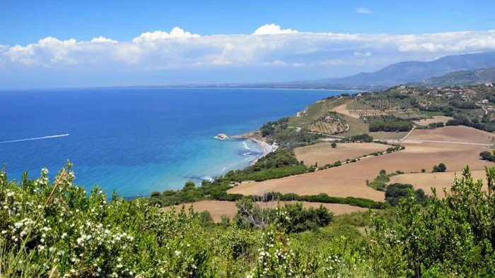 popolazione in crescita ad agropoli il sindaco servono servizi efficienti