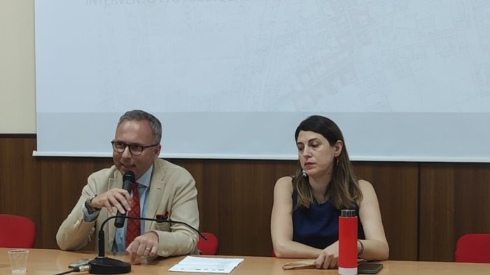 aiuti alle nuove imprese comune riapre la finestra per i sostegni