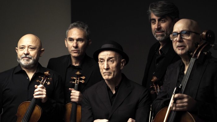 sorrento al chiostro san francesco di scena servillo solis string quartet