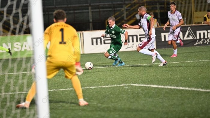 avellino pontedera 6 4 tabellino e voti dei lupi