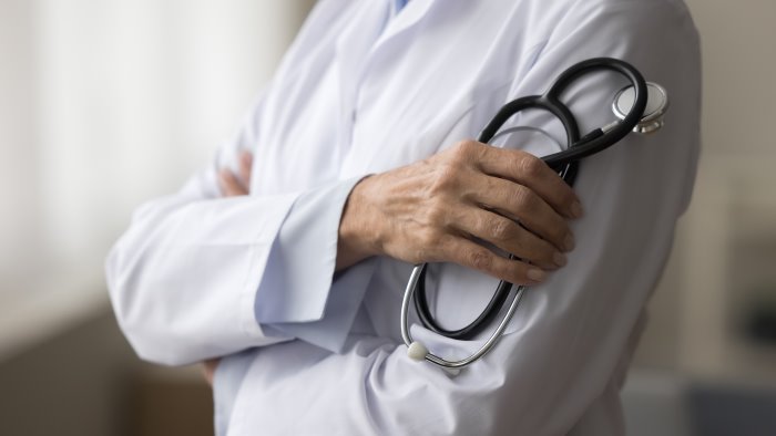 il gaslighting medico e il suo semplice e doveroso antidoto