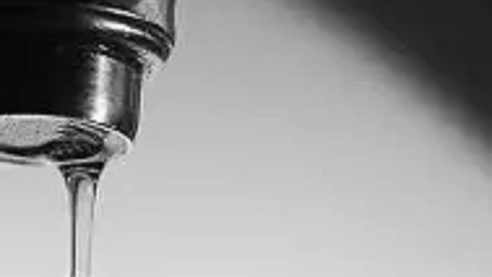 condotta rotta a montefredane e serbatoi a secco comuni restano senz acqua