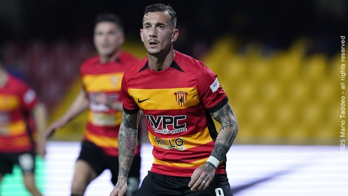 benevento manconi verso il rinnovo