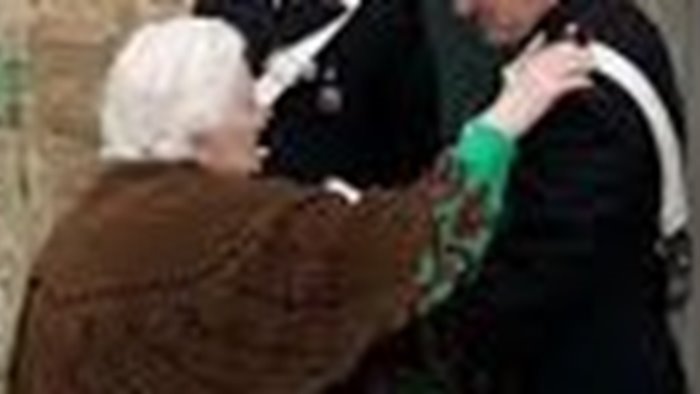 i carabinieri non telefonano agli anziani nelle case attenzione alle truffe