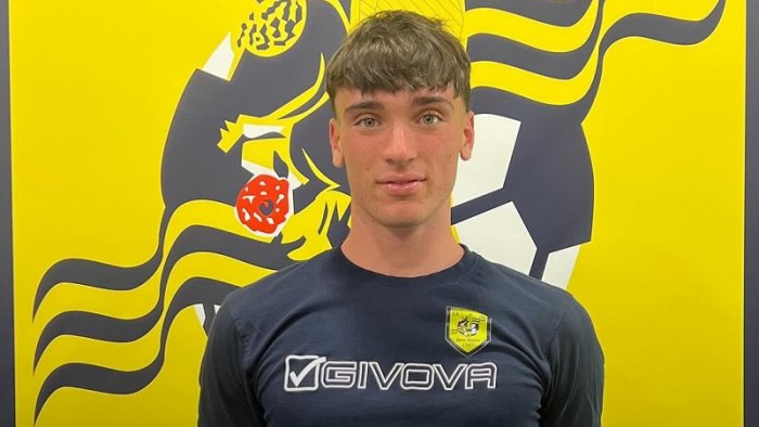 juve stabia novita per la maglia in coppa italia contro il lecce