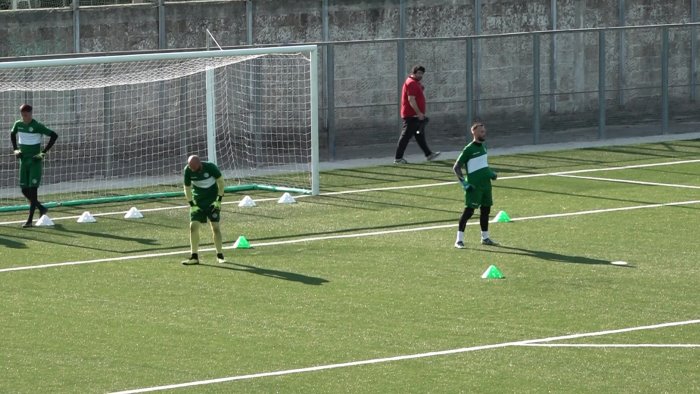 avellino un difensore nel rush finale l evoluzione completa della rosa