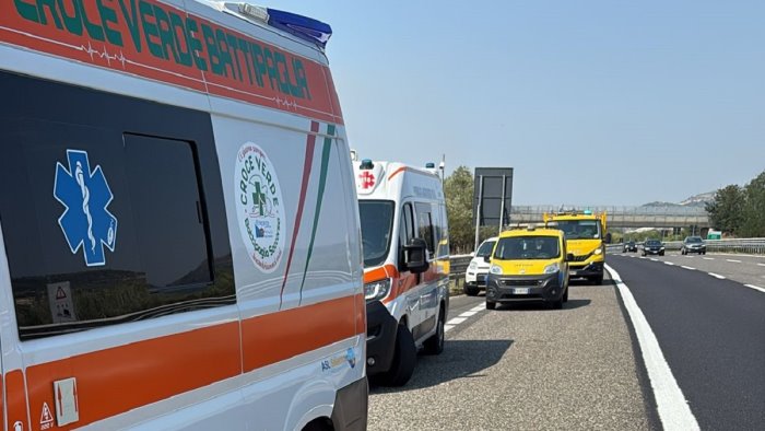 eboli migranti in quarantena scappano dal centro di accoglienza