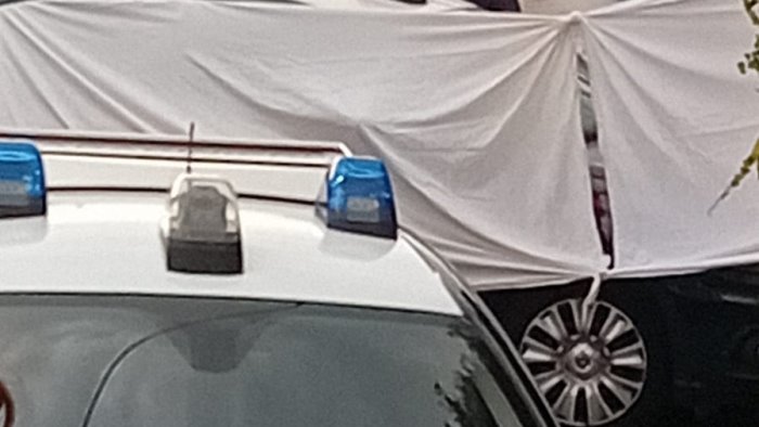 sparatoria a ischia tre morti a forio