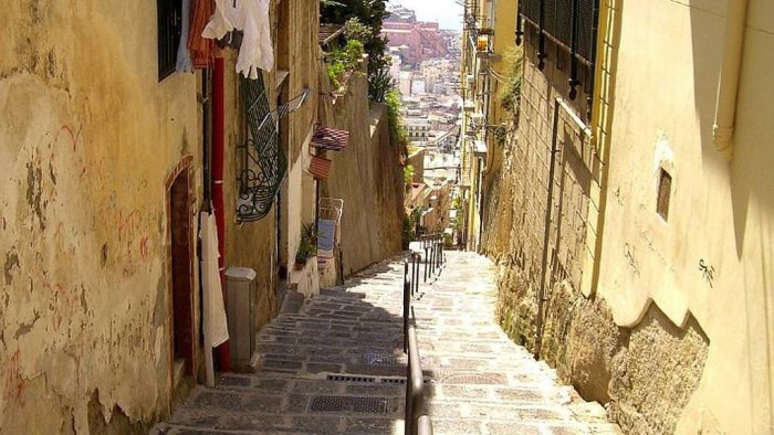 napoli dal vomero riparte la protesta contro nuovi parcheggi privati