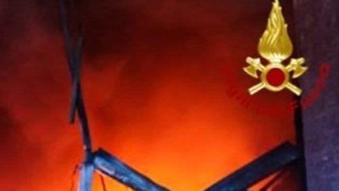 incendio a teano santangelo censire gli impianti potenzialmente a rischio