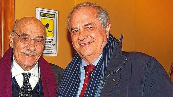 napoli intitolate piazza duca d aosta a francesco caccavale