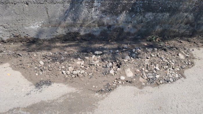 ariano perdita d acqua riparata a cariello e freno allo spreco