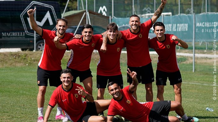 benevento mattinata di partitelle a cascia le foto