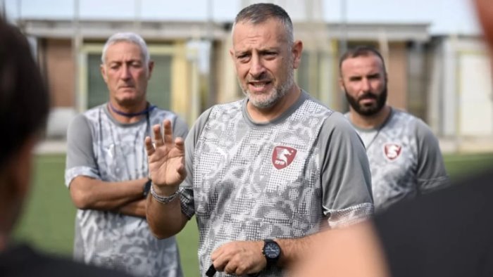 salernitana primavera falsa partenza il lecco passeggia al volpe 0 4