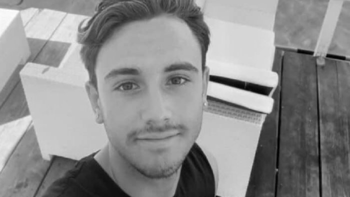 skipper di bacoli morto in sardegna la famiglia nomina esperto della concordia