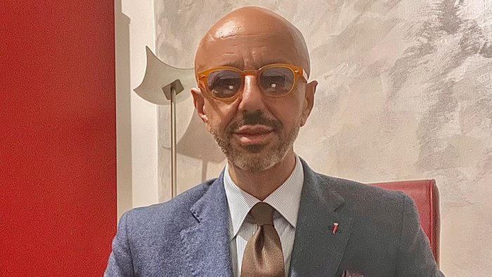 il servizio idrico deve essere garantito a tutti i cittadini e no ad aumenti