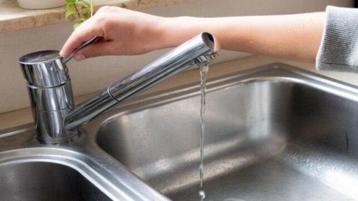 crisi idrica sospensioni dell acqua in irpinia rubinetti a secco ecco dove