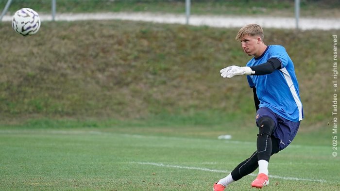 benevento esposito deve operarsi mignani e simonetti tempi non brevi