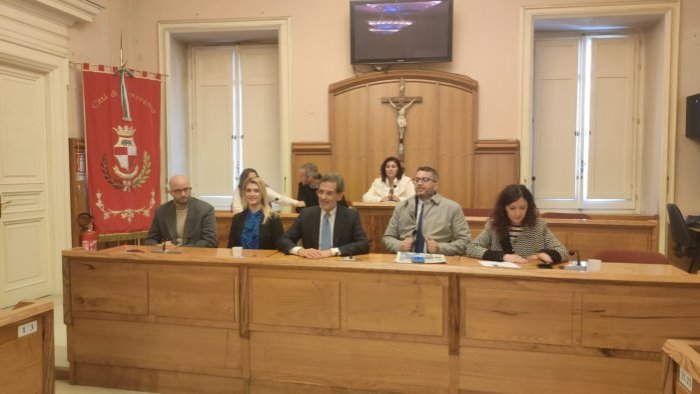 concerti la scelta di piazza pacca penalizza commercio e residenti