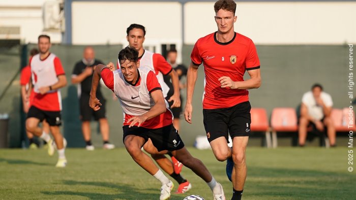 crotone benevento 1 al big match quali scelte