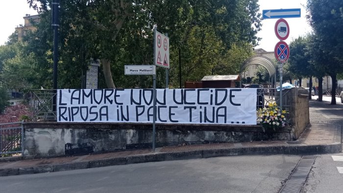 femminicidio di montecorvino l amore non uccide riposa in pace tina