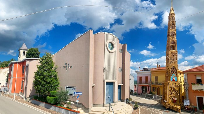 villanova del battista attesa ed entusiasmo per la tirata del giglio 2025