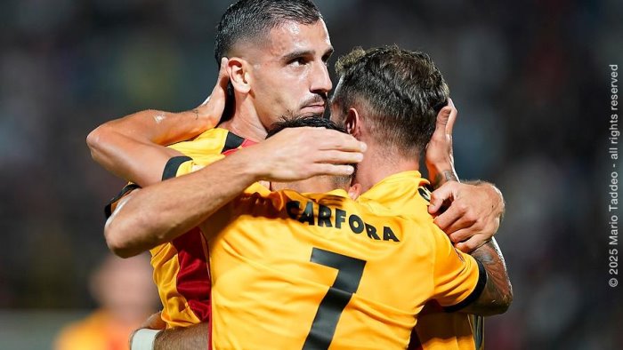 serie c crotone benevento 1 2 colpaccio della strega rileggi la diretta