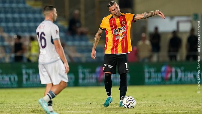 crotone benevento scognamillo vittoria importante ora testa alla prossima